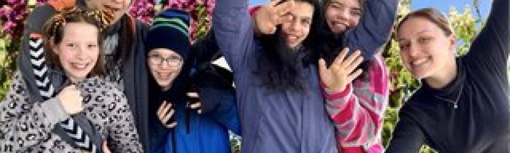 Eine Gruppe von Jugendlichen